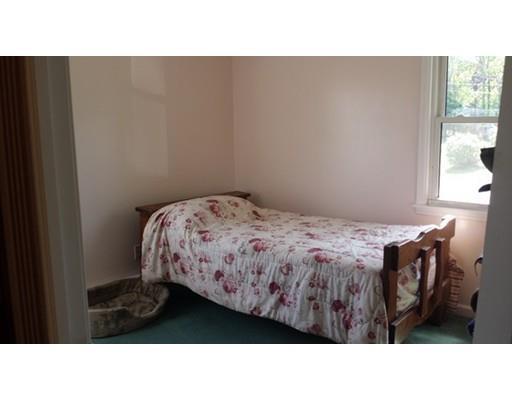 15 Kingsberry Ln, Ware, MA 01082 photo 11