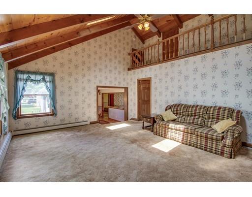 63 Hillside Ave, Webster, MA 01570 photo 12