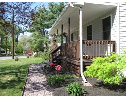 370 Middle Rd, Acushnet, MA 02743 photo 4