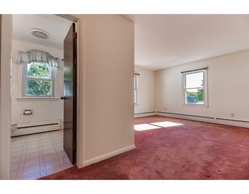 67 Hillside Ave, Webster, MA 01570 photo 12