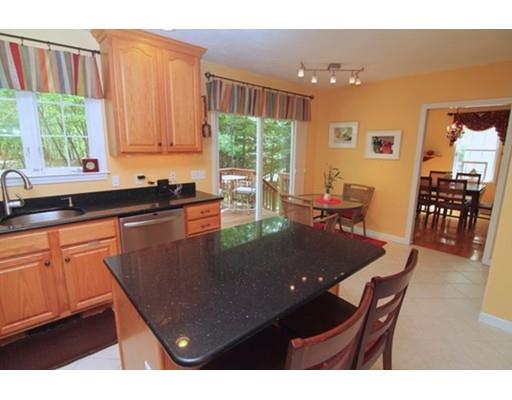 4 Marissa Cir, Worcester, MA 01604 photo 4