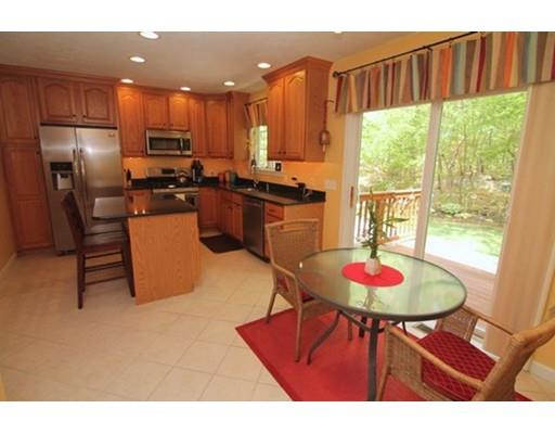 4 Marissa Cir, Worcester, MA 01604 photo 5