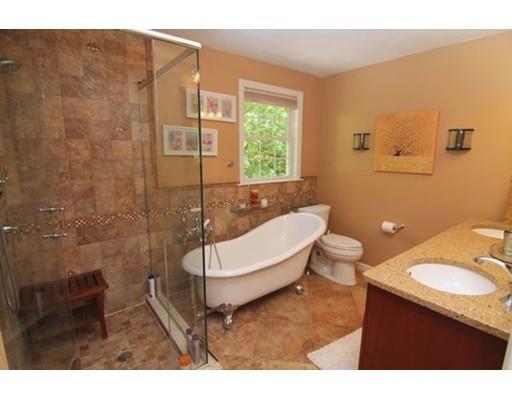 4 Marissa Cir, Worcester, MA 01604 photo 9