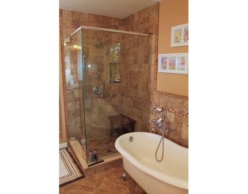 4 Marissa Cir, Worcester, MA 01604 photo 10