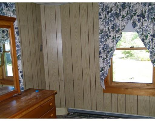 20 Oakdale St, Wareham, MA 02571 photo 6