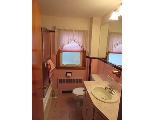 8 Wilson Rd, Wakefield, MA 01880 photo 11