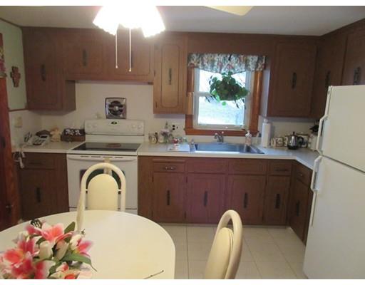8 Wilson Rd, Wakefield, MA 01880 photo 5
