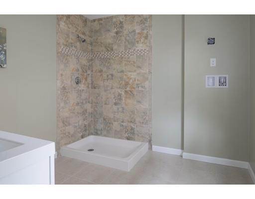142 Maple St, Lynn, MA 01904 photo 14