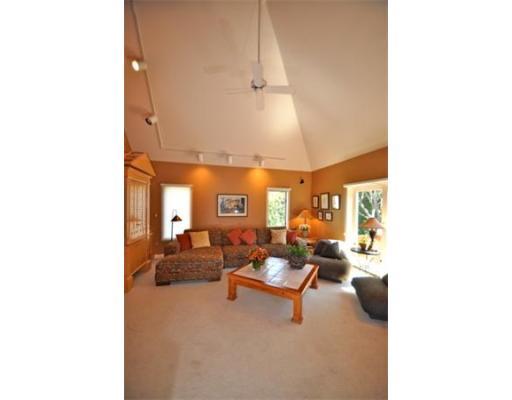 35 Gerald Rd, Marblehead, MA 01945 photo 6