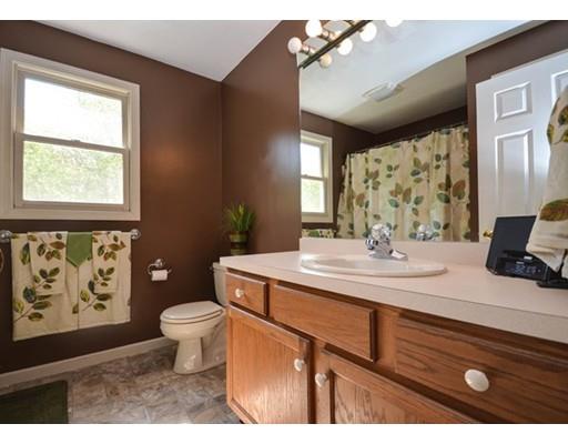 11 Cedar Hill Rd, Sutton, MA 01590 photo 18