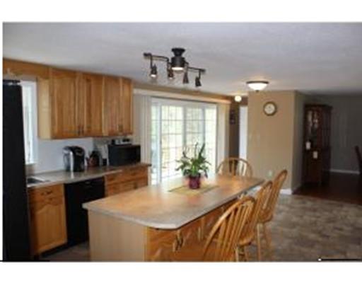 14 Field Rd, Windham, NH 03087 photo 4