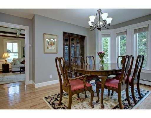 64 Charles St, Reading, MA 01867 photo 7