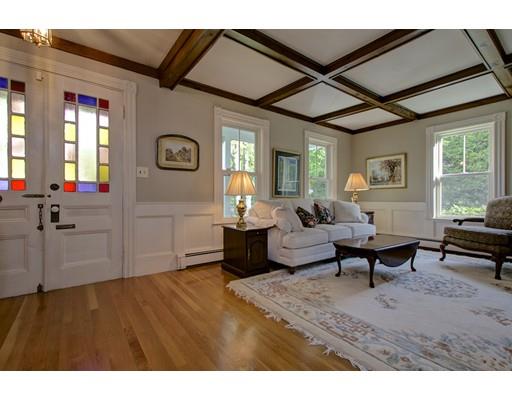 64 Charles St, Reading, MA 01867 photo 5