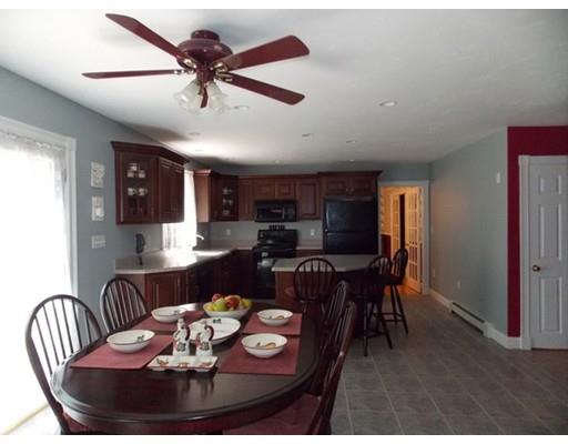 567 Elm St E, Raynham, MA 02767 photo 3