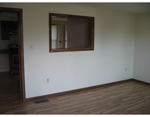 184 David St, Fall River, MA 02720 photo 4