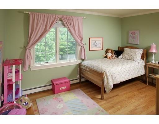4 Heather Ln, Hingham, MA 02043 photo 21