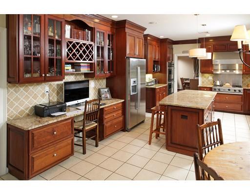 4 Heather Ln, Hingham, MA 02043 photo 4
