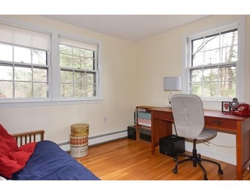 24 Hemlock Ln, Acton, MA 01720 photo 17