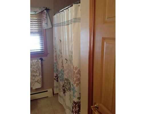 8 Broughton Rd, Worcester, MA 01607 photo 11
