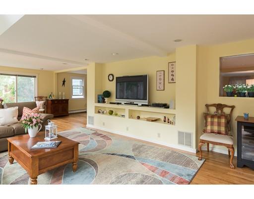 18 Ward St, Hingham, MA 02043 photo 13