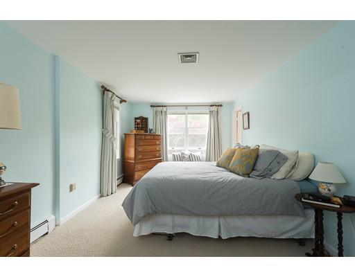 18 Ward St, Hingham, MA 02043 photo 19