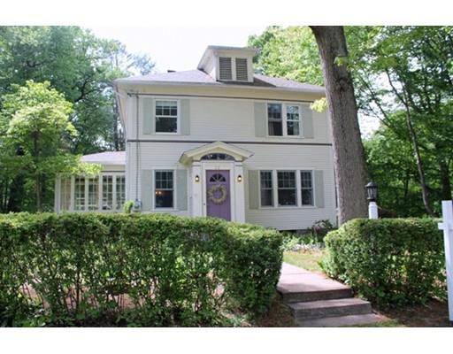22 Weaver Rd, Springfield, MA 01107 photo 1