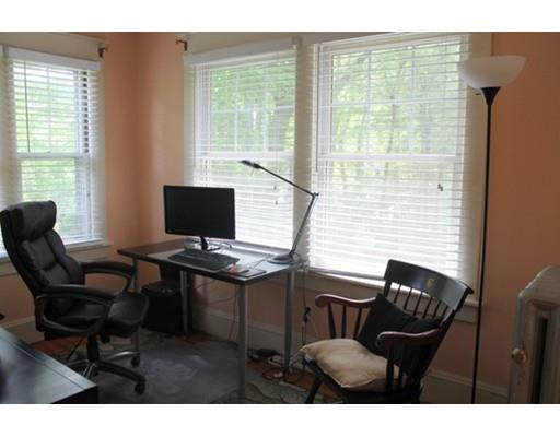 22 Weaver Rd, Springfield, MA 01107 photo 14