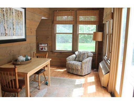 22 Weaver Rd, Springfield, MA 01107 photo 10