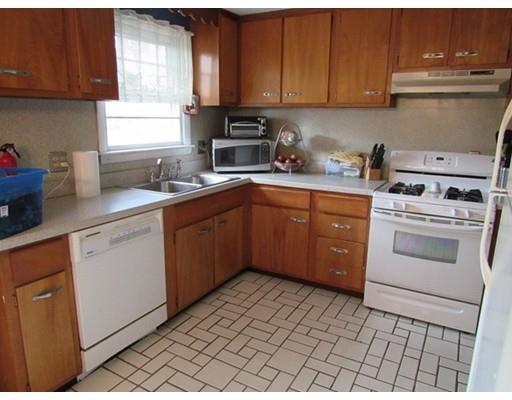 7 Edith Ave, Bourne, MA 02532 photo 9