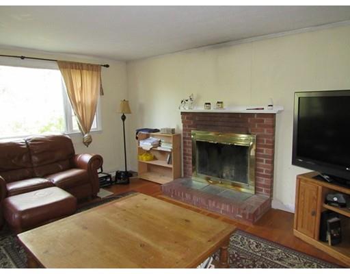 7 Edith Ave, Bourne, MA 02532 photo 2