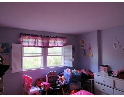 7 Edith Ave, Bourne, MA 02532 photo 10