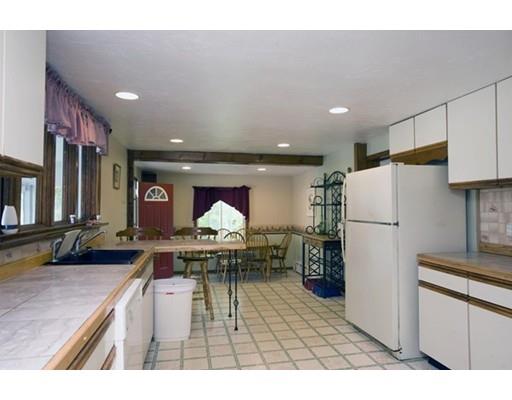 64 Canterbury St, Hingham, MA 02043 photo 5