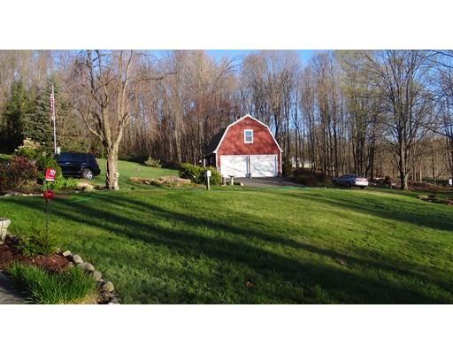 493 Fuller St, Ludlow, MA 01056 photo 4