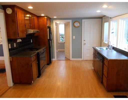  17 Pearl St, Whitman, MA 02382 photo 2