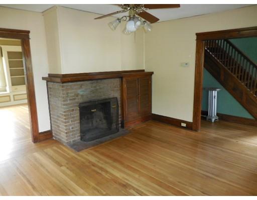 112 Washington St, Springfield, MA 01108 photo 8