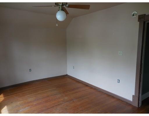 112 Washington St, Springfield, MA 01108 photo 10