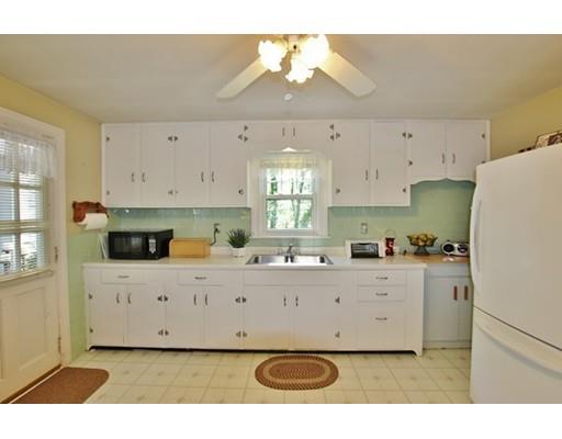 20 Dodge Hill Rd, Sutton, MA 01590 photo 4