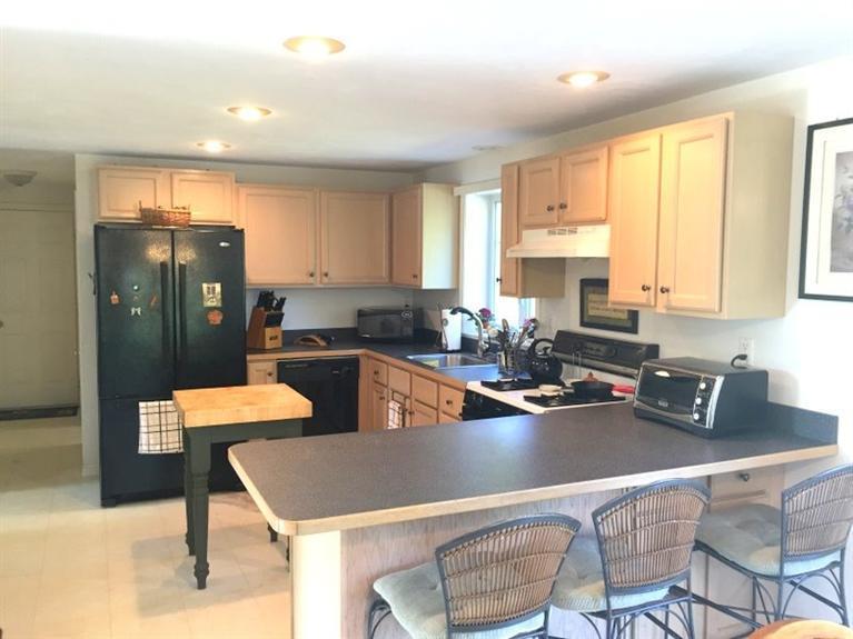 27 Sheffield Pl, Mashpee, MA 02649 photo 2
