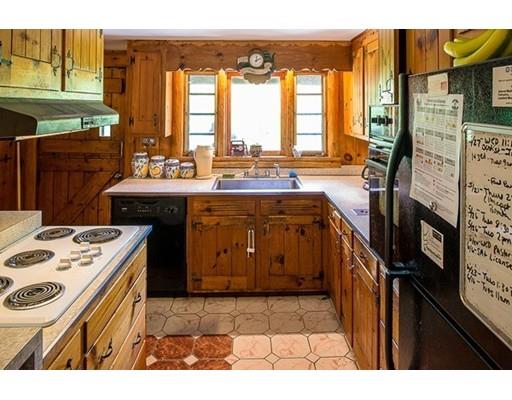 80 Centre St, Danvers, MA 01923 photo 11