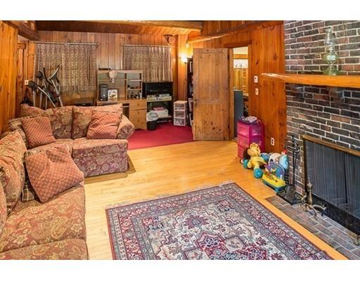 80 Centre St, Danvers, MA 01923 photo 8