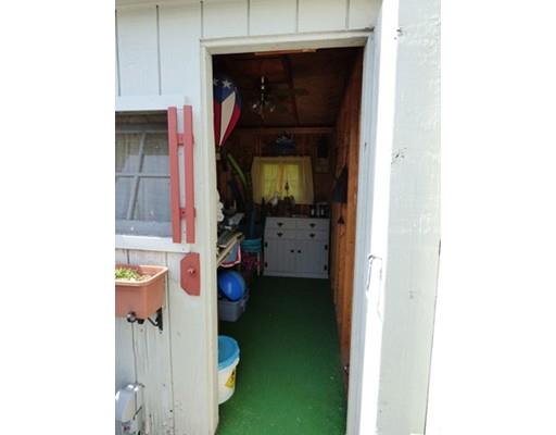 33 Tyrone St, Springfield, MA 01104 photo 25