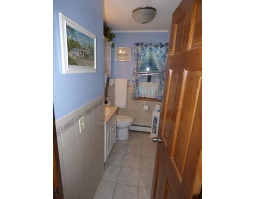 33 Tyrone St, Springfield, MA 01104 photo 12