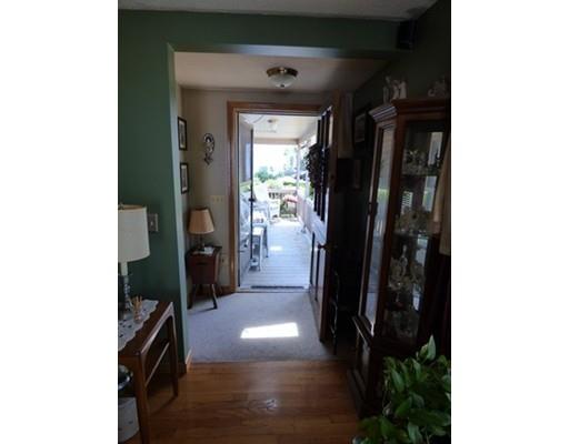 33 Tyrone St, Springfield, MA 01104 photo 10
