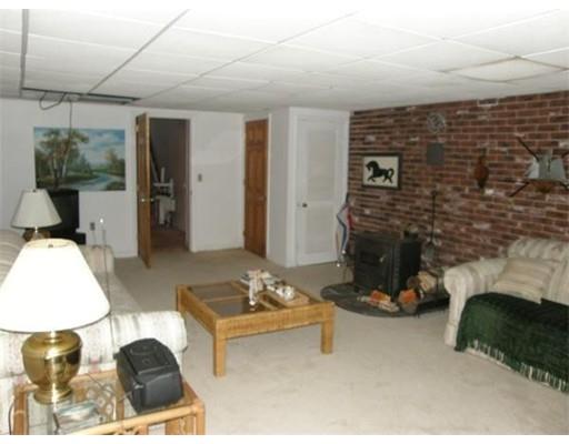 32 W Wind Dr, Webster, MA 01570 photo 25