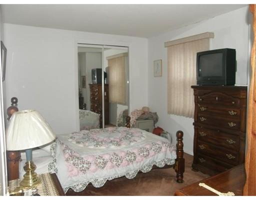 32 W Wind Dr, Webster, MA 01570 photo 17