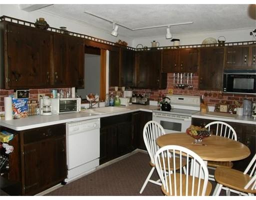 32 W Wind Dr, Webster, MA 01570 photo 10