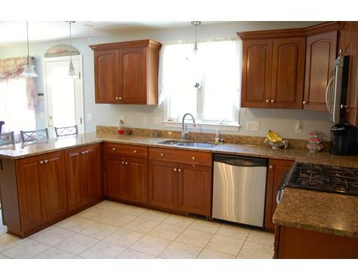 16 Agawam Beach Rd, Wareham, MA 02571 photo 6