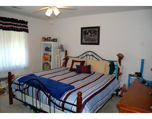 16 Agawam Beach Rd, Wareham, MA 02571 photo 19