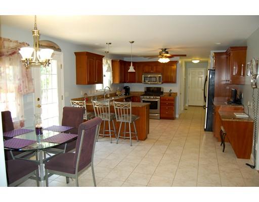 16 Agawam Beach Rd, Wareham, MA 02571 photo 8