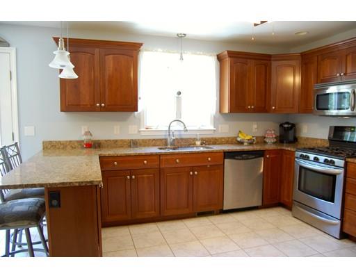 16 Agawam Beach Rd, Wareham, MA 02571 photo 5